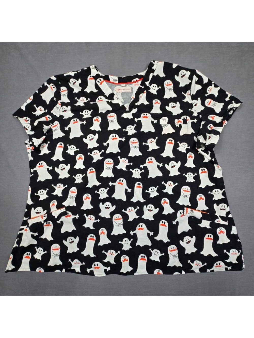 Disney & White Cross Womens Scrub Tops 3XL Halloween Ghost & Cheshire Cat - Picture 5 of 9